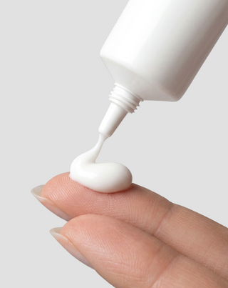 leuchtende und feuchtigkeitsspendende make-up basis von nutridome_2 - 2