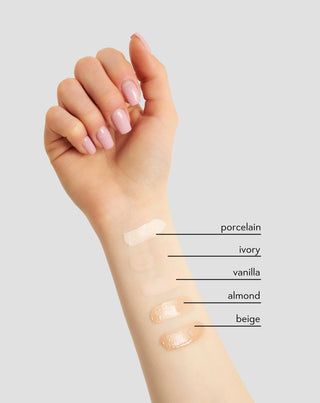Leuchtende, feuchtigkeitsspendende Foundation mit Hyaluronsäure für eine leichte Nutridome-Haut - 3